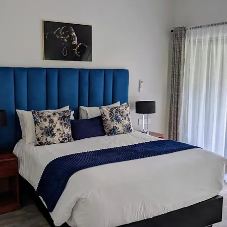 Mopani Villa Victoria Falls Exterior photo