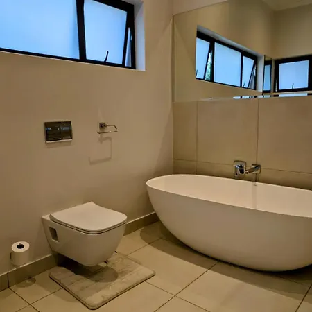 Mopani Villa Victoria Falls Exterior photo