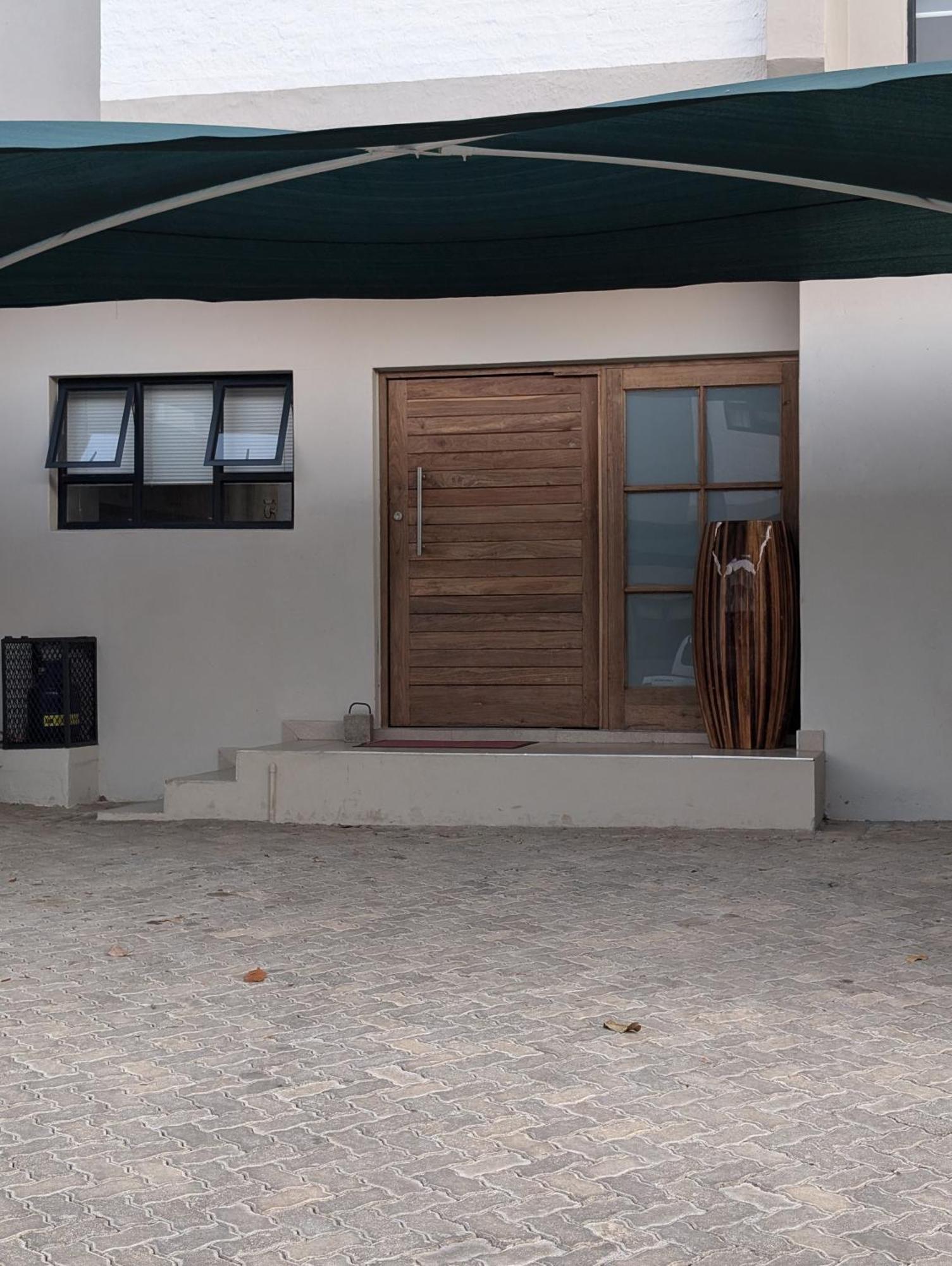 Mopani Apartment Victoria Falls
